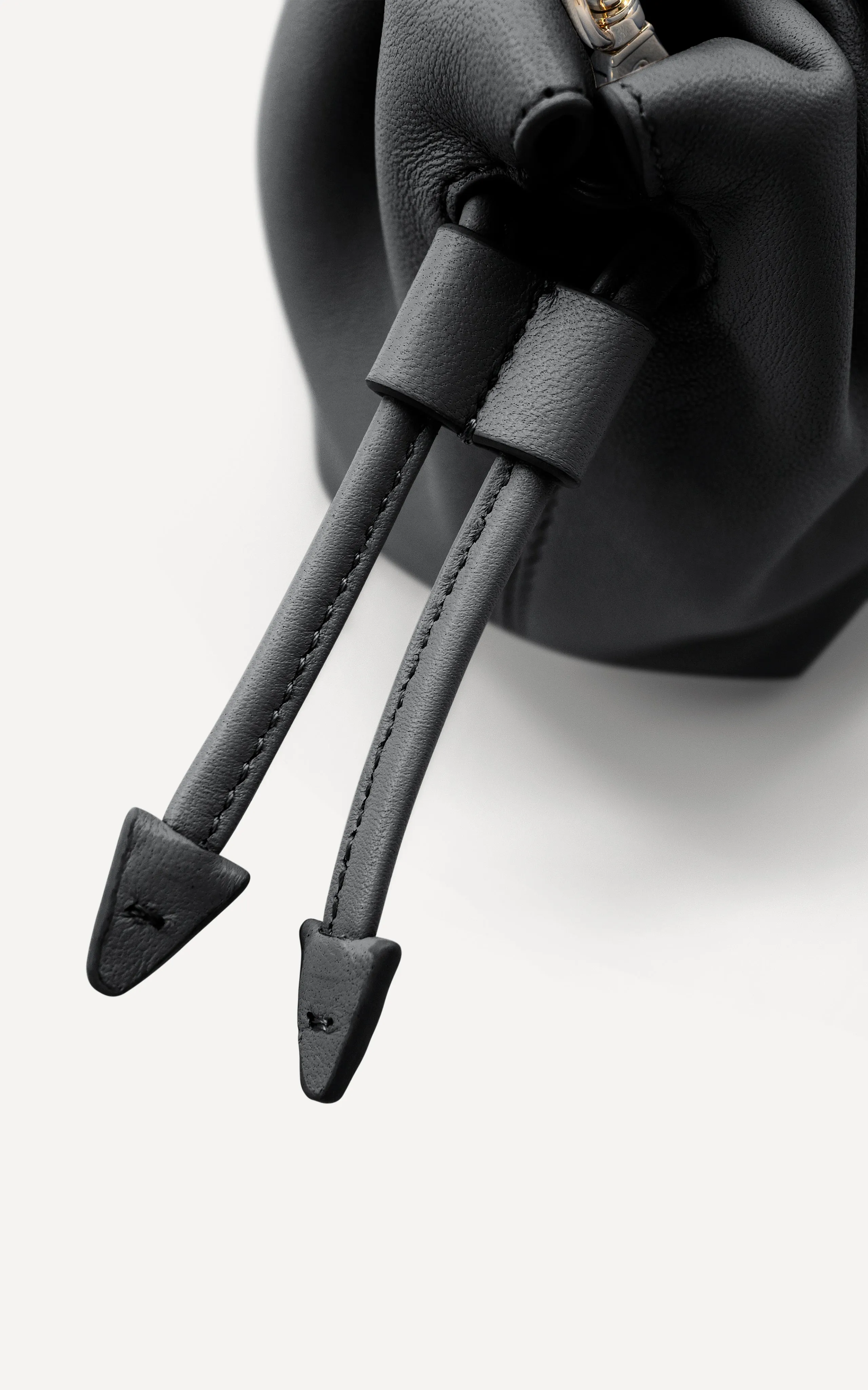 Alexandra Petite Drawstring | Black