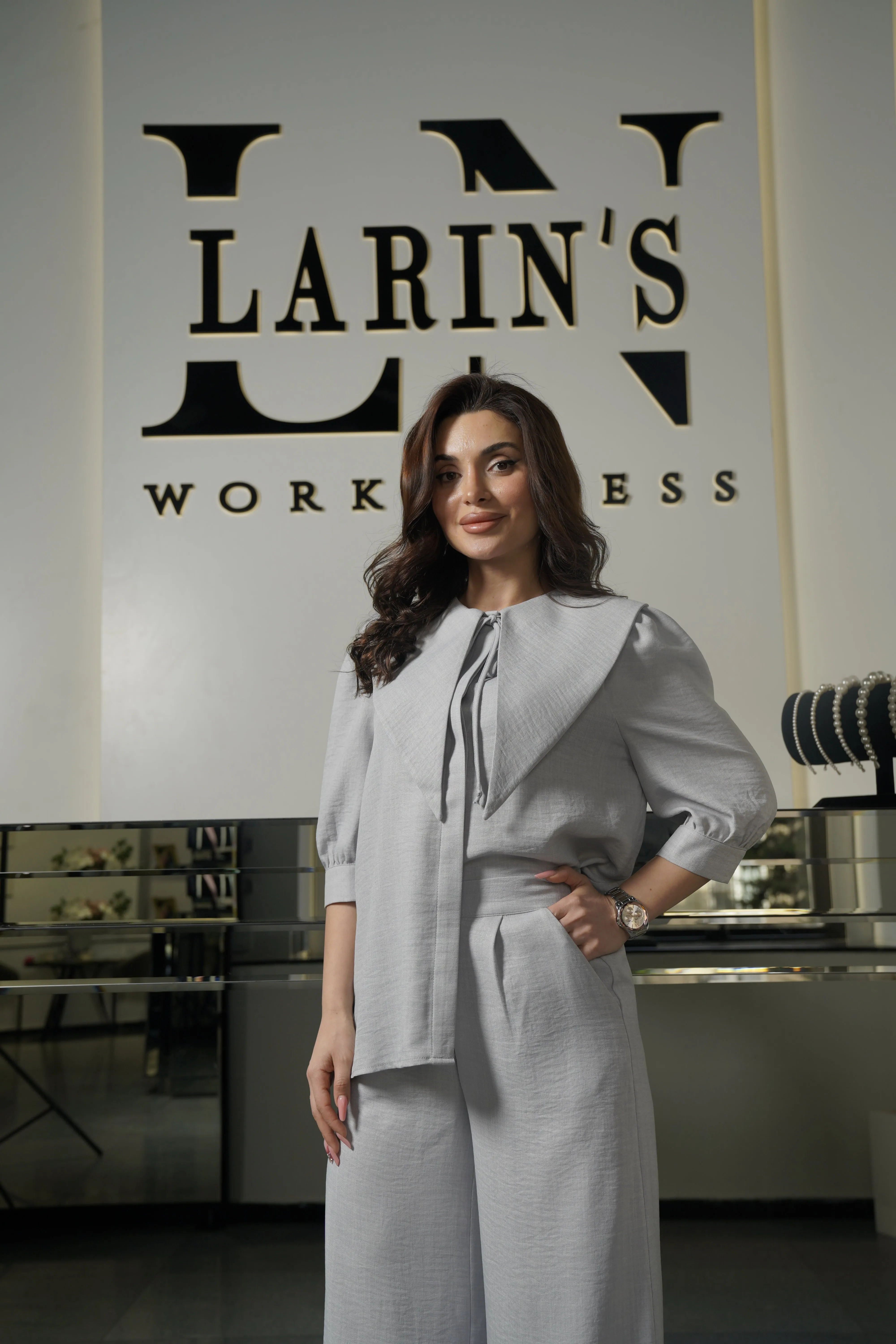 Elegant Linen Work Dress with Collar and Drawstring - Perfect for Professional Women